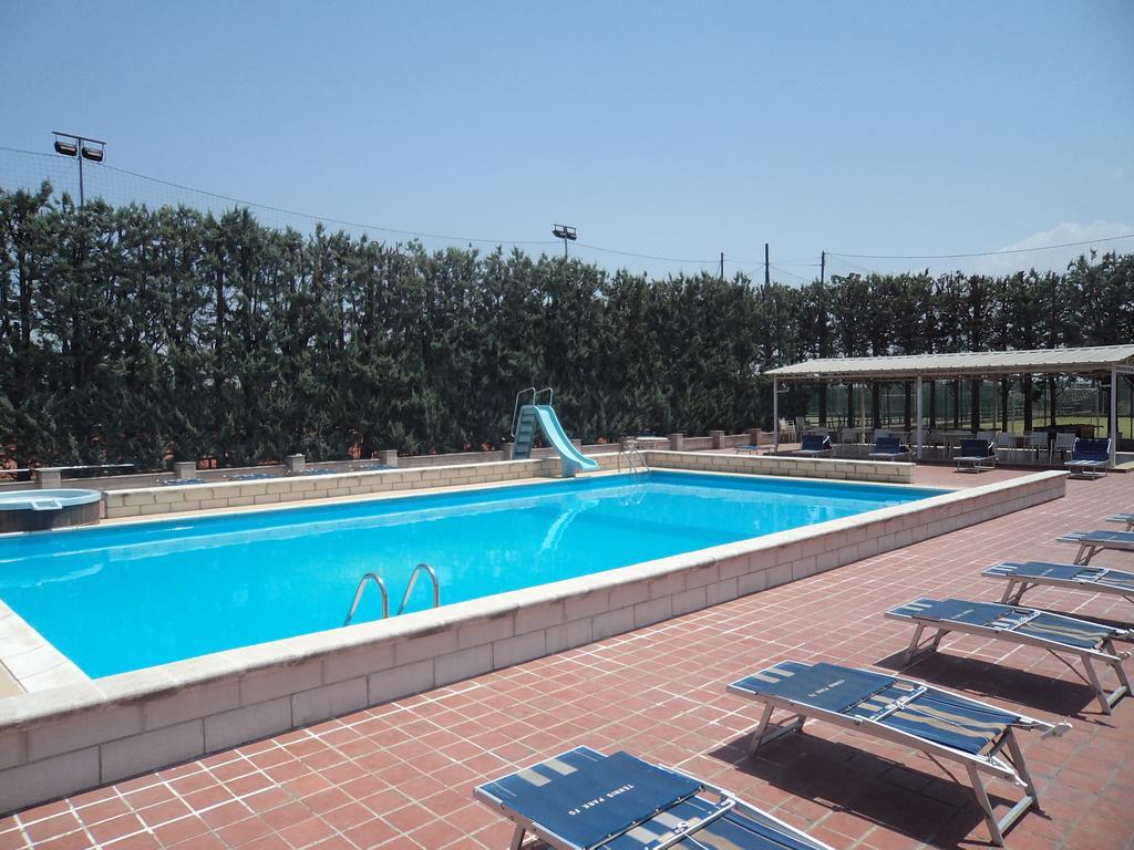 B&B Sportfoggia Bagian luar foto